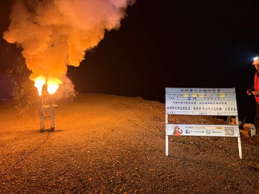 即使是黑夜！也期望水庫多下一滴雨　石門及寶二水庫漏夜人工增雨作業