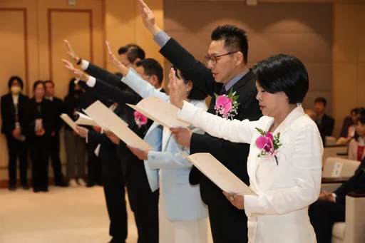 李貞秀稱放棄中國籍遭拒　他揪出5破綻：懷疑她沒送出申請表