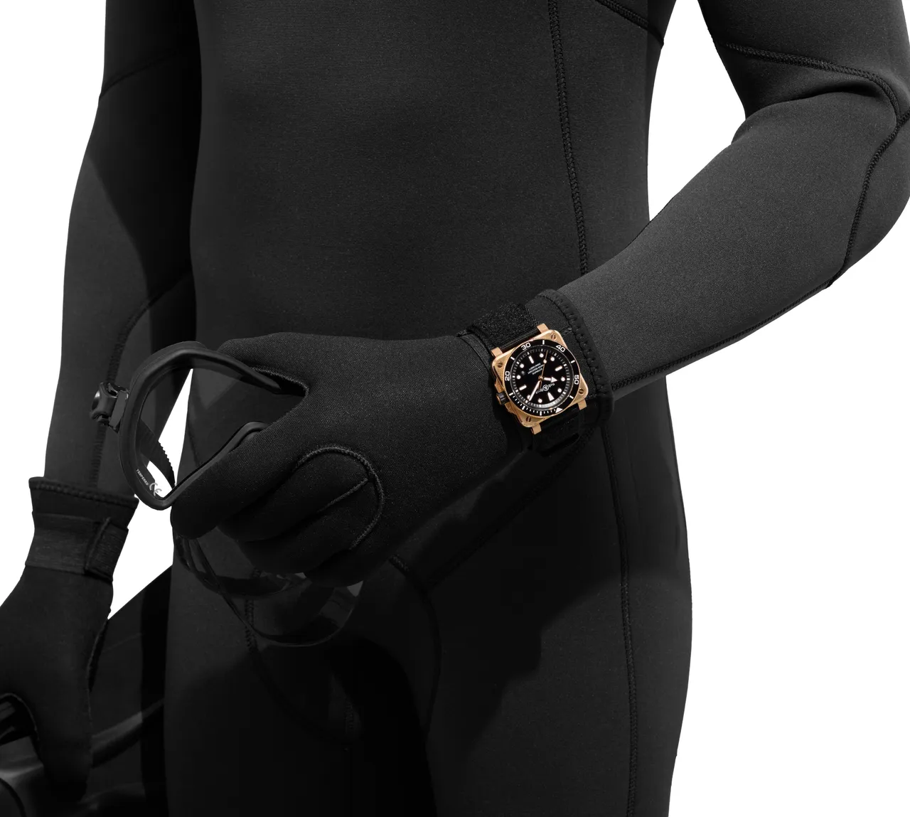 Bell & Ross BR-03 Diver Black Bronze腕錶。品牌提供