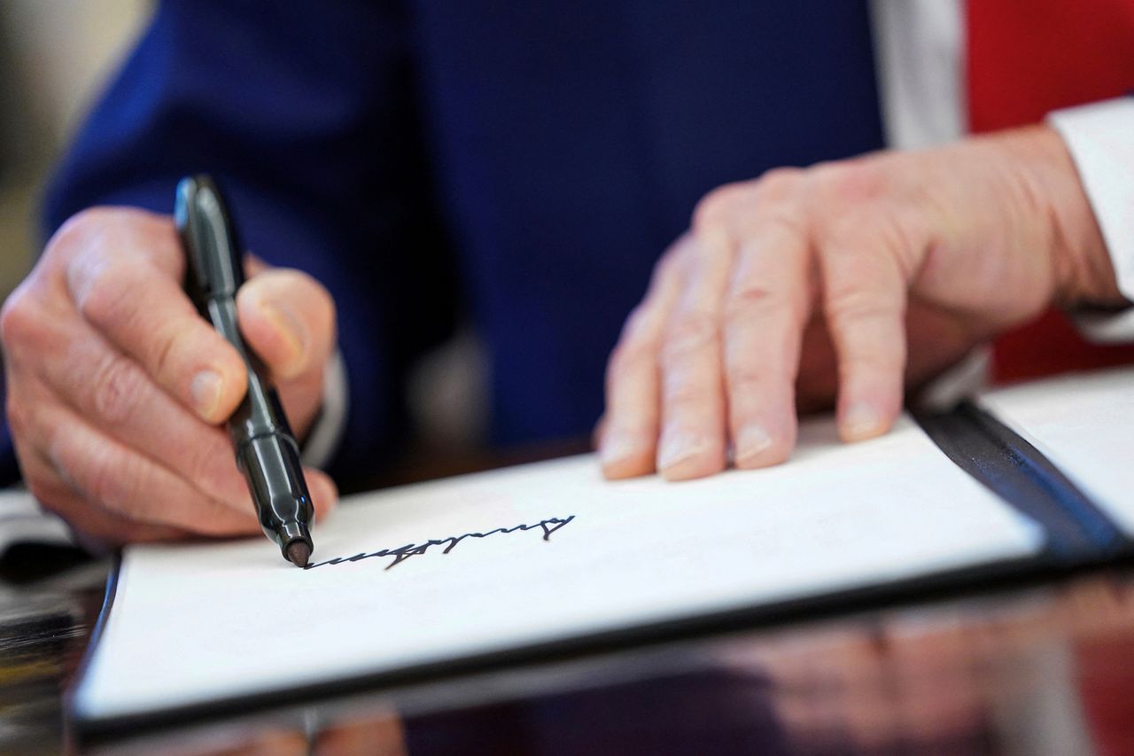 美對台4千億元軍售暫緩?白宮「臨時喊卡」理由曝光