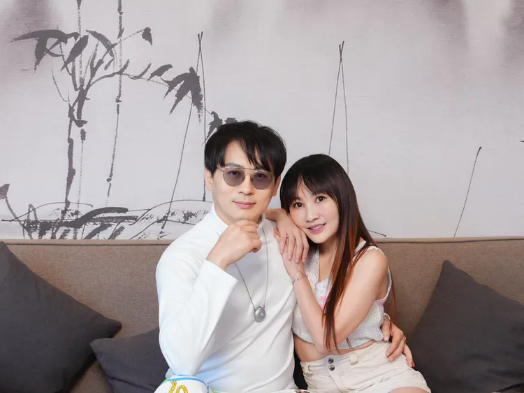 王宥忻二嫁老公翁承旭，失去後再相愛，感情更幸福。女神愛啪啪提供