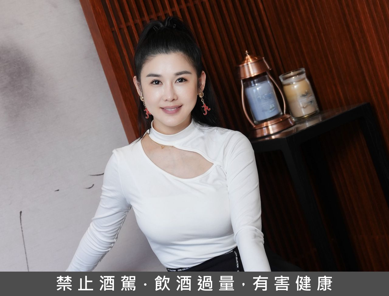 女團「F40」艾軒失婚不缺錢 恢單跑酒攤:有老婆的男人絕對不碰