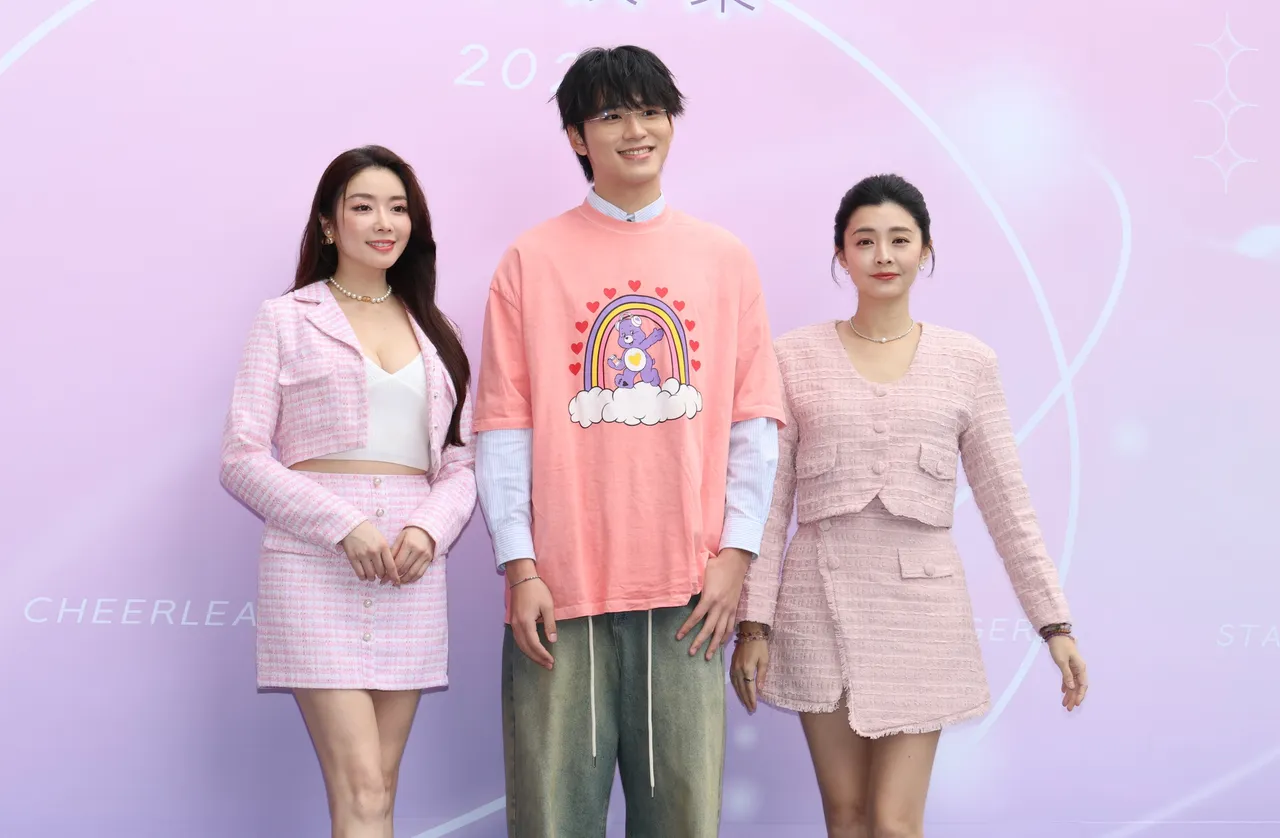 王品澔（中）參加團拜氣色不錯。莊宗達攝