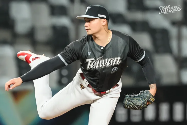林凱威投1局無失分。  中職提供