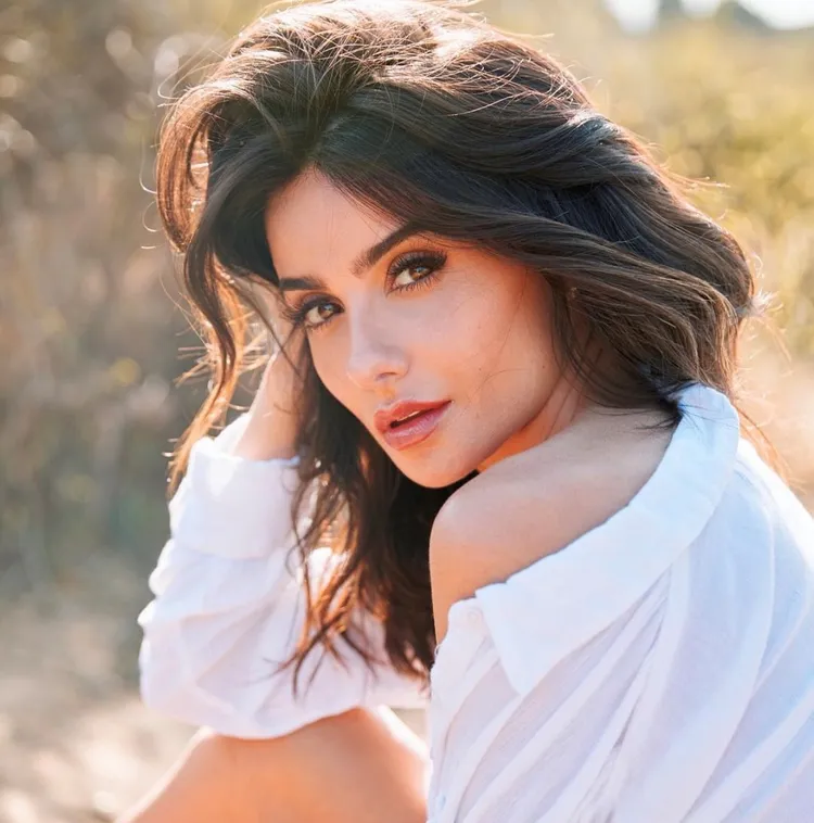 喬巴飾演者米凱拉・胡佛。Netflix提供