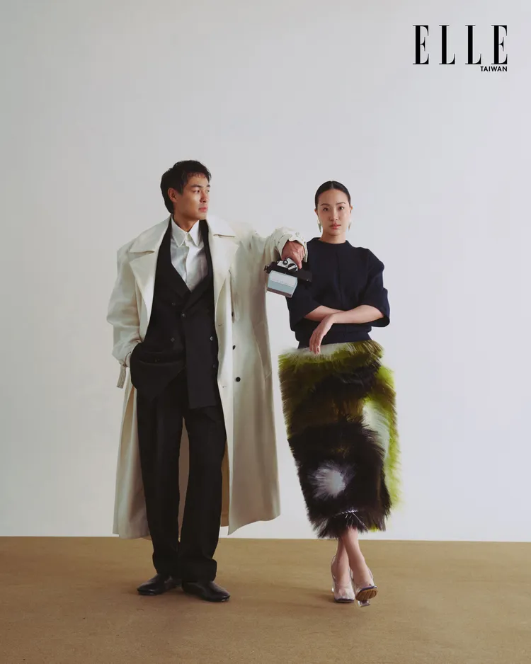 楊祐寧（左）、Melinda（右）拍攝《ELLE》封面。《ELLE》國際中文版提供