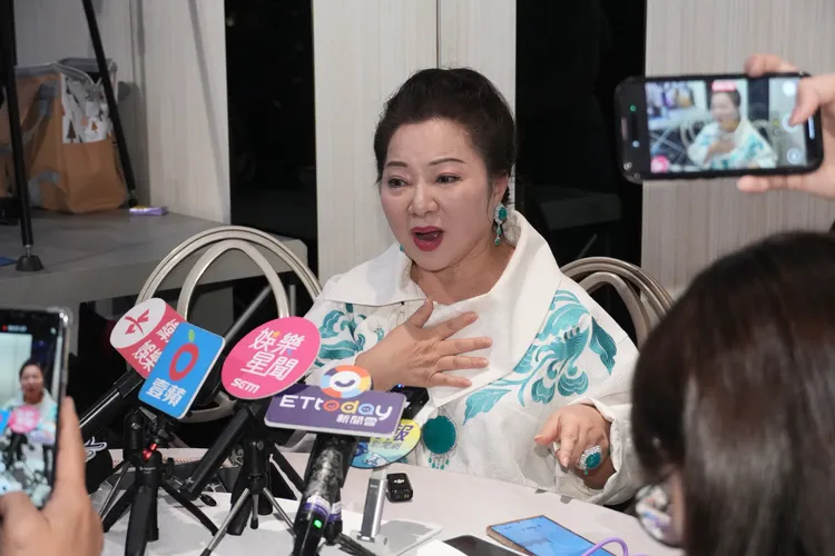 白冰冰喊話具俊曄不能一直傷心下去。彭欣偉攝