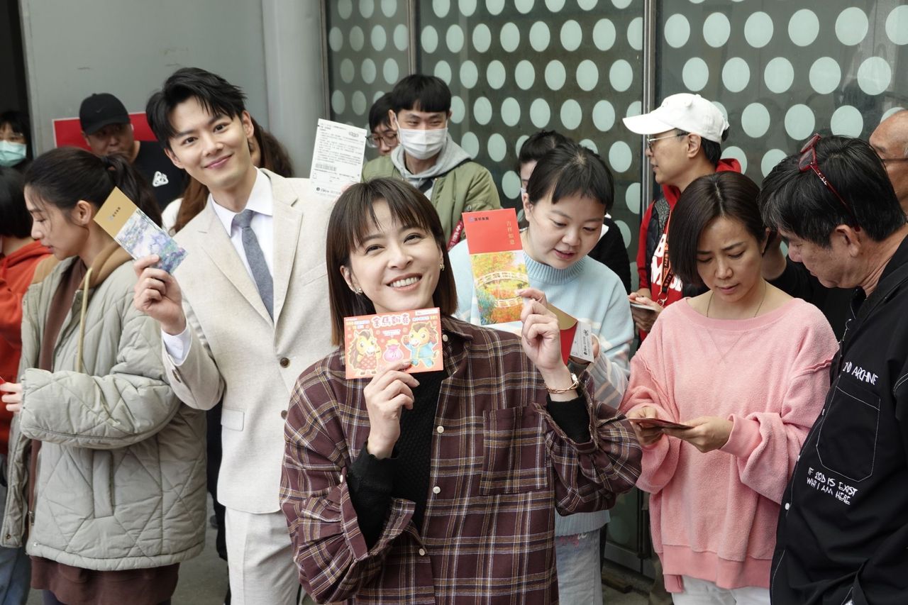 《豆腐媽媽》才開工收視即封王 蘇晏霈第一天就上場親密戲