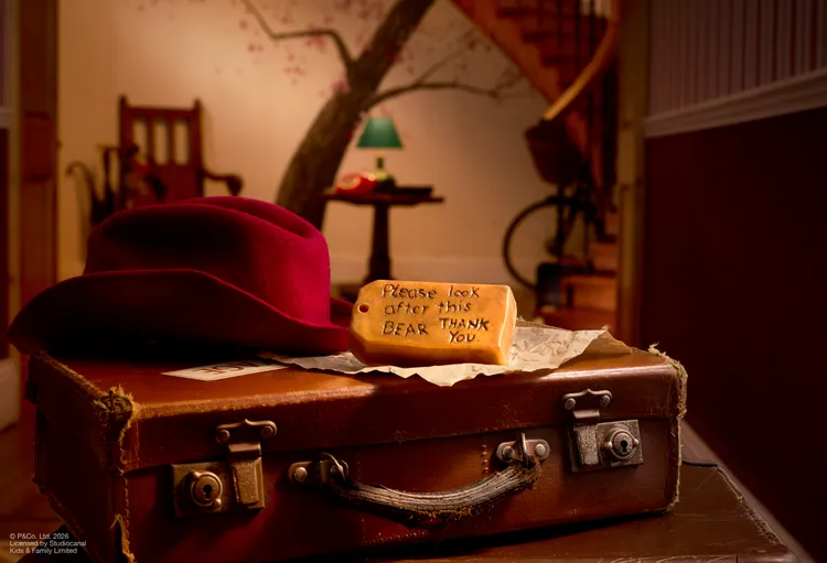 Paddington x LUSH「請照顧這隻熊，謝謝你！」香氛皂，400元。品牌提供