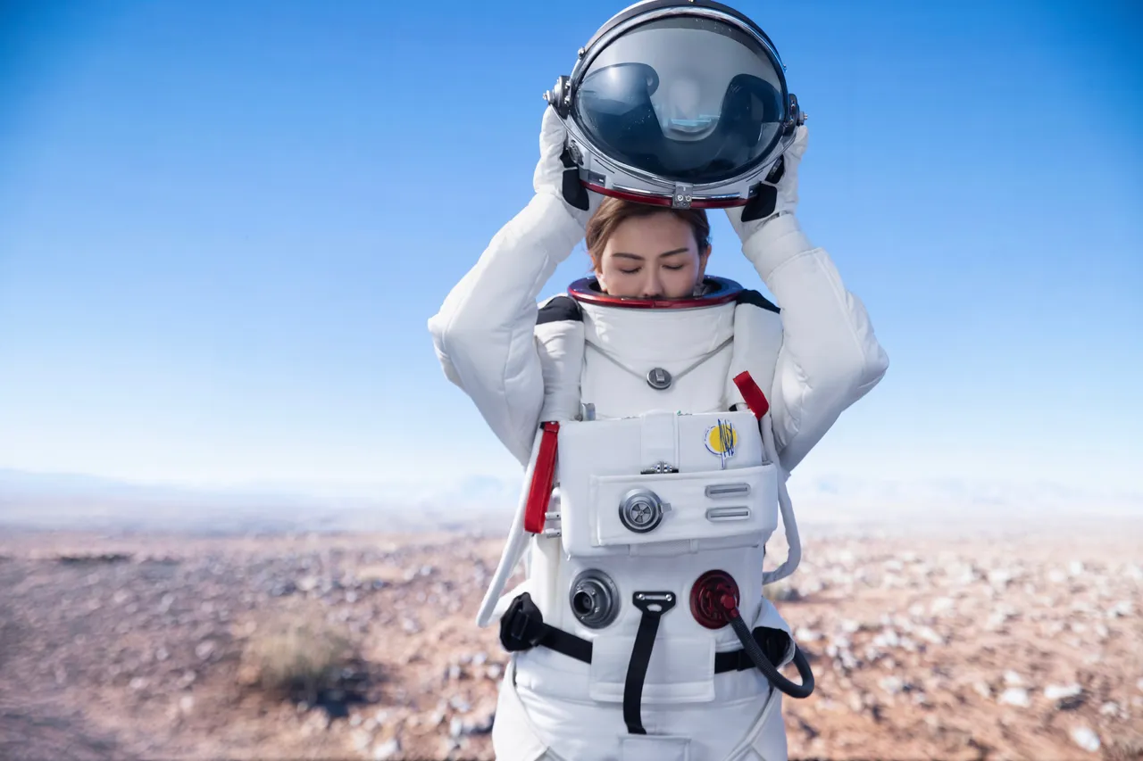 孫燕姿啟動巡演前，推出單曲《飛瀑而下》。Make Music提供