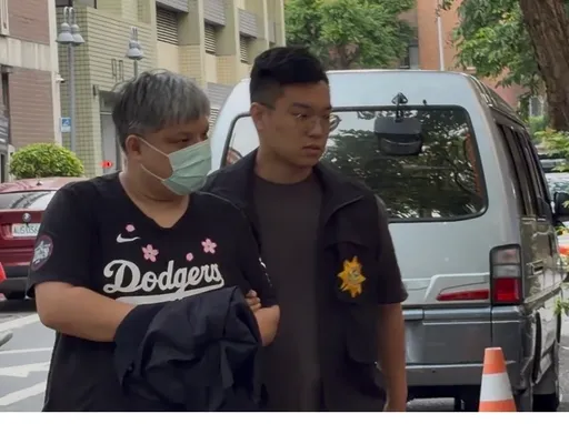 最賺黃牛夫妻踢鐵板！狂掃百張GD演唱會門票　生意慘淡還被抓