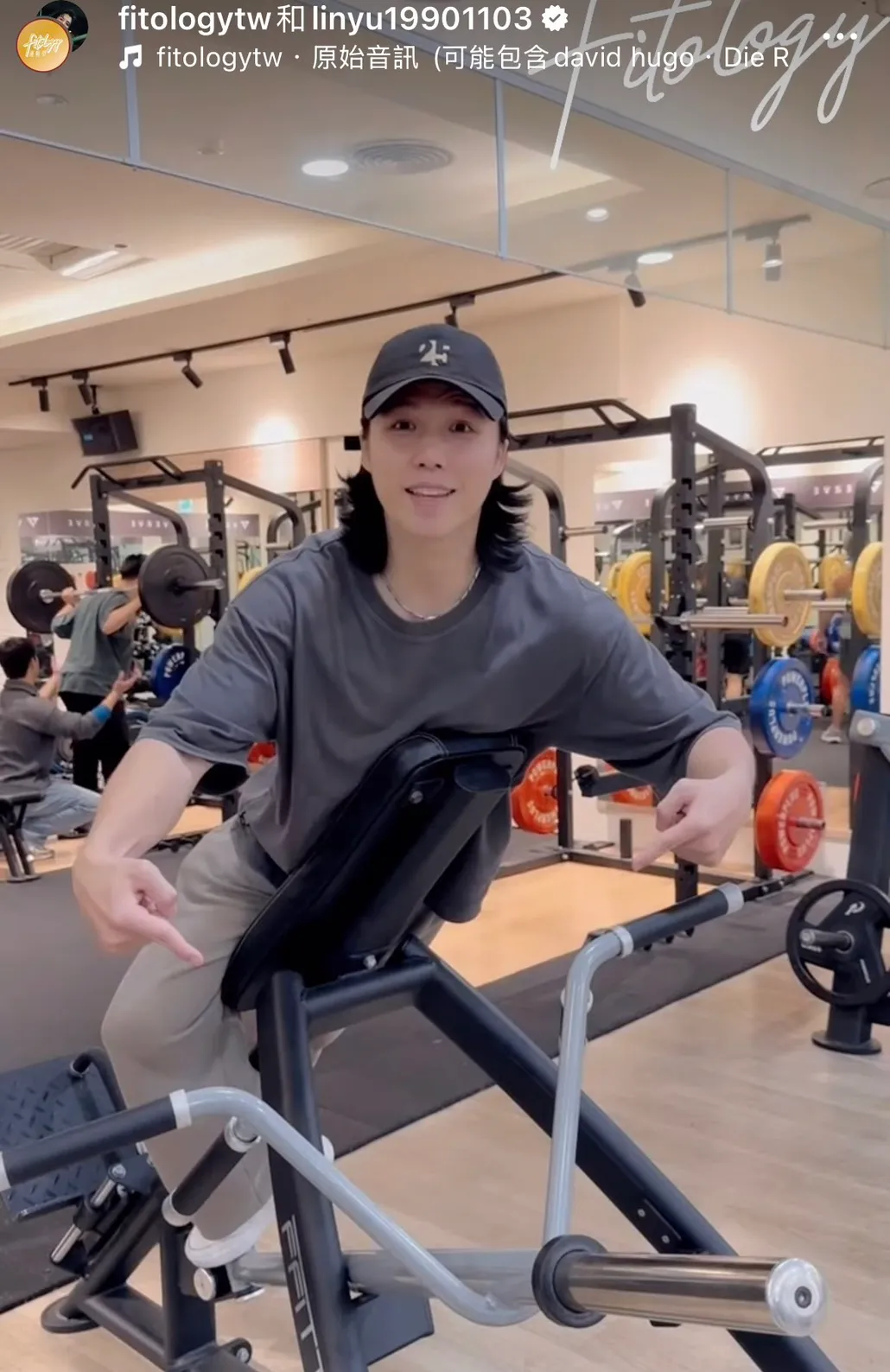 林禹經營健身房，常在社群平台分享運動撇步。翻攝自林禹IG