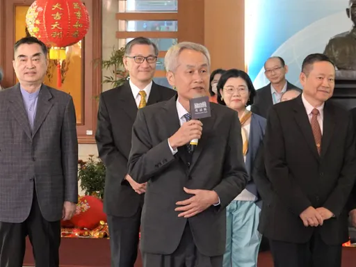 考試院新春團拜　周弘憲：推動國考減科、擴大電腦化測驗