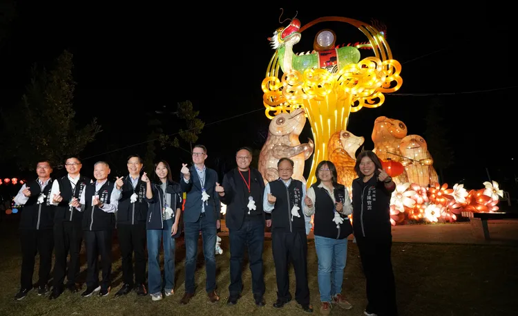 民政局幸福祈願村展區。市府提供