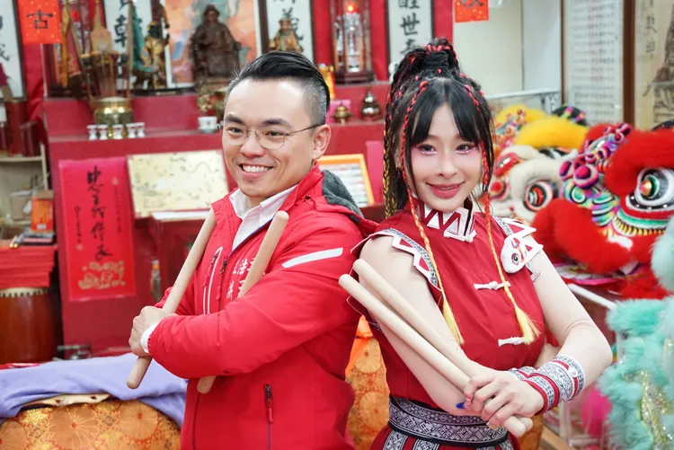 國民黨立委洪孟楷、戰鼓老師方韻晴。邱筠媜攝