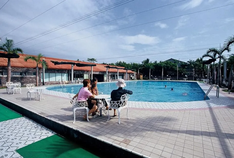 怡園渡假村園區內休閒設施。翻攝怡園渡假村