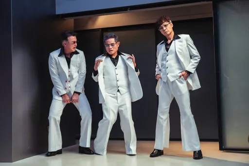 熱辣男團OGS天團正式出道　李銘順穿緊身褲崩潰喊：蛋蛋好卡