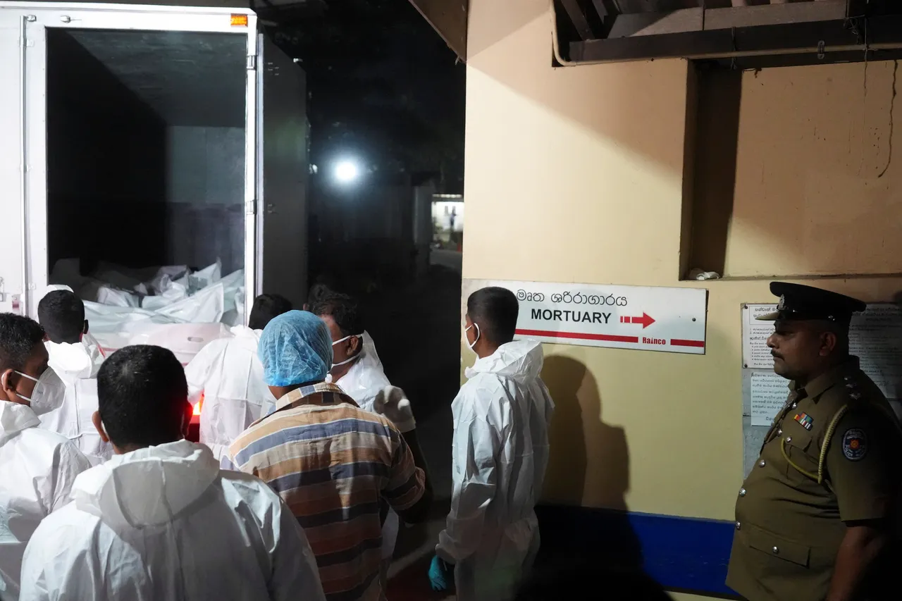 斯里蘭卡4日在該國附近海域救出伊朗軍艦官兵，尋獲其中80人遺體。路透社