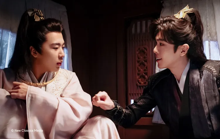 第二季演員(右)張若昀與(左)郭麒麟。中視提供