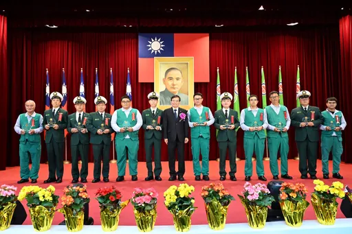 郵局員工4.4個月獎金有望！中華郵政招「半日制內勤」因應缺工