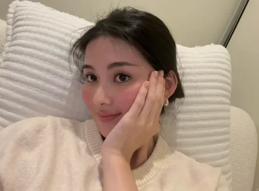 孫芸芸女兒玫瑰斑發作滿臉通紅！自虧「最自然的腮红」