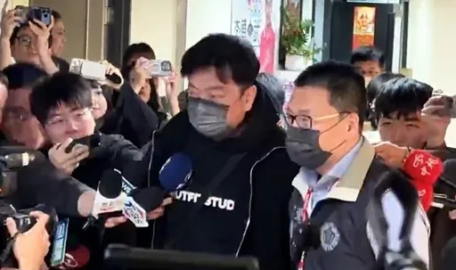 妻子家族詐千萬助理費　議員李傅中武500萬交保