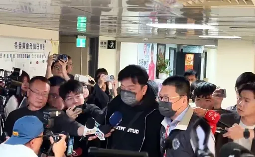 妻子家族詐千萬助理費　議員李傅中武500萬交保