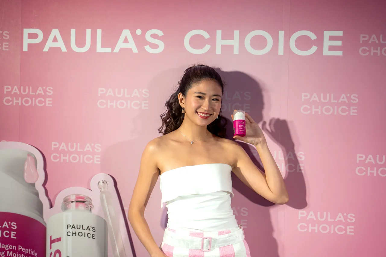 9m88今日出席保養品牌寶拉珍選活動，透露已單身4年。品牌提供