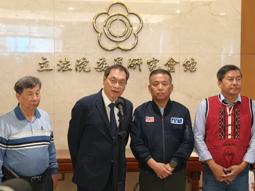 屏東人自救！赴立院陳情「反對獅子枋山設風力發電機」