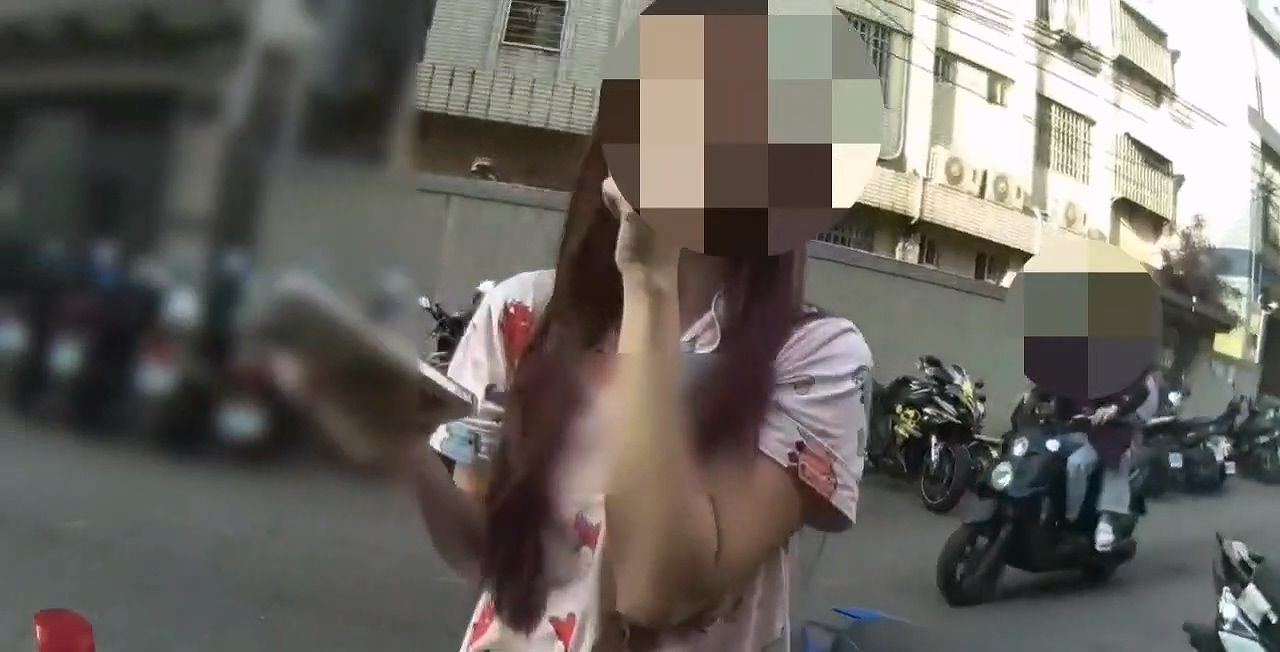 來台探視移工愛女!菲籍男突「石化」 女兒衝門外遇巡警救命