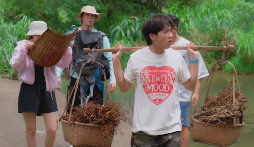 南優賢體力告急李濬榮秒背起　金荷娜感性告白「戰友情」滿點