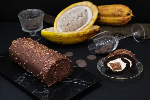 亞尼克厄瓜多爾脆皮黑巧克力生乳捲情人節奢華回歸　每日限量200條