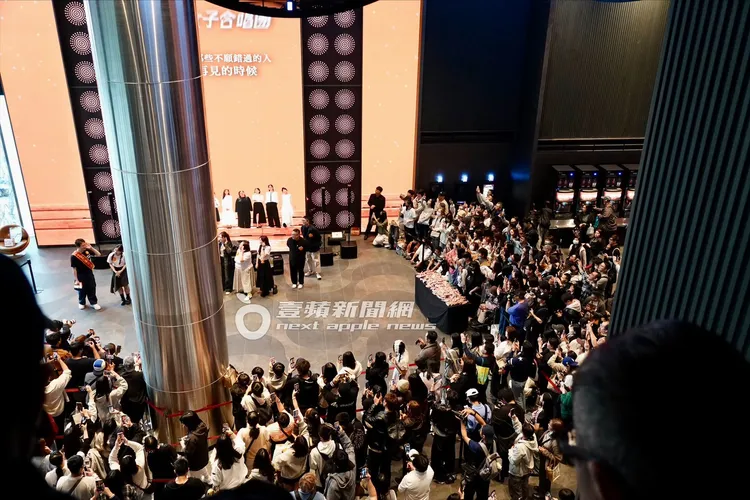 《陽光》感恩謝票會現場湧入上百名影迷與粉絲熱情支持，氣氛熱烈。特勤中心攝