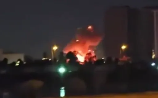 實戰片曝光！伊朗無人機突破防禦系統　美駐伊拉克大使館又遭襲