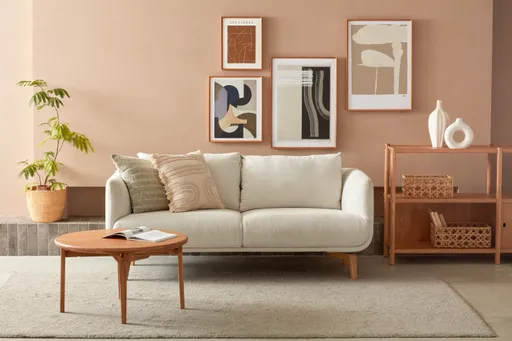 HOLA冬季出清萬件商品3折起　每週四加碼驚喜商品1折