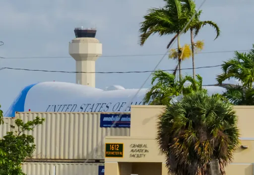 狂！機場改名「川普機場」　就在本尊豪宅旁