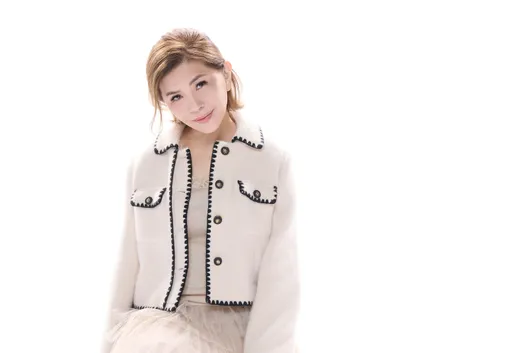 有一種溫暖叫張清芳　再現金嗓籌8億蓋長照大樓！感動影后劉若英