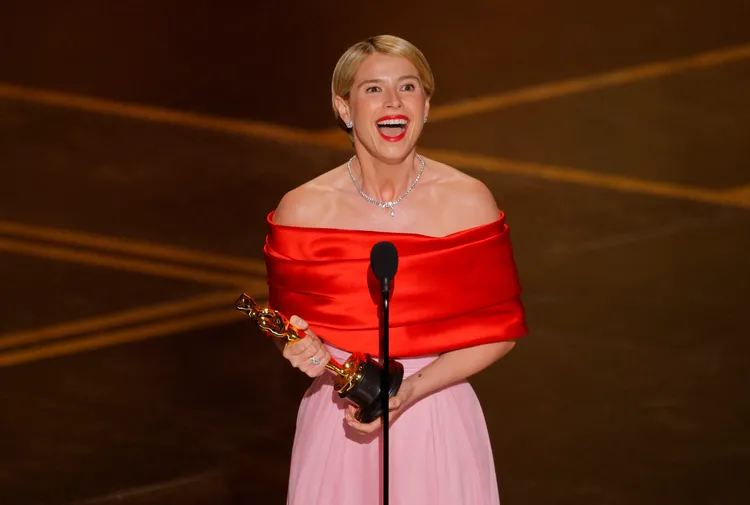 新科影后潔西伯克利喜悅溢於言表。路透