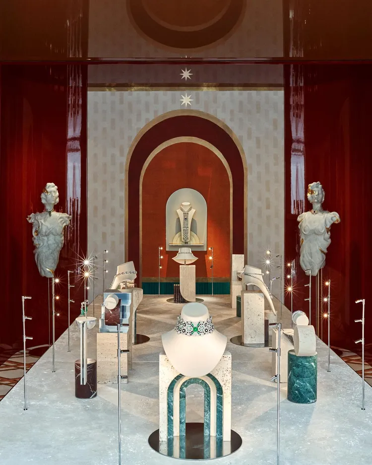 寶格麗Eclettica頂級珠寶系列發表。品牌提供