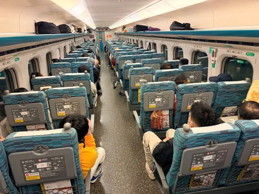 高鐵自由座還要排多久？LINE TODAY推等候預估一鍵看