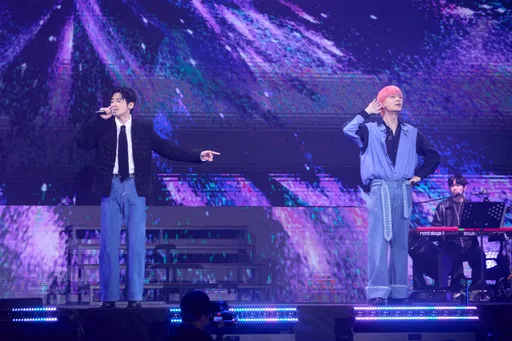 炎亞綸合體李國毅認搶收視率　見台下「大咖女星」嚇到從椅子跳起來