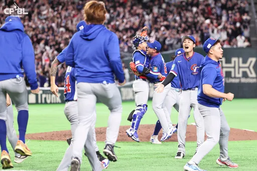 WBC中華隊擊敗韓國全沸騰　虎航、華信機票優惠同慶