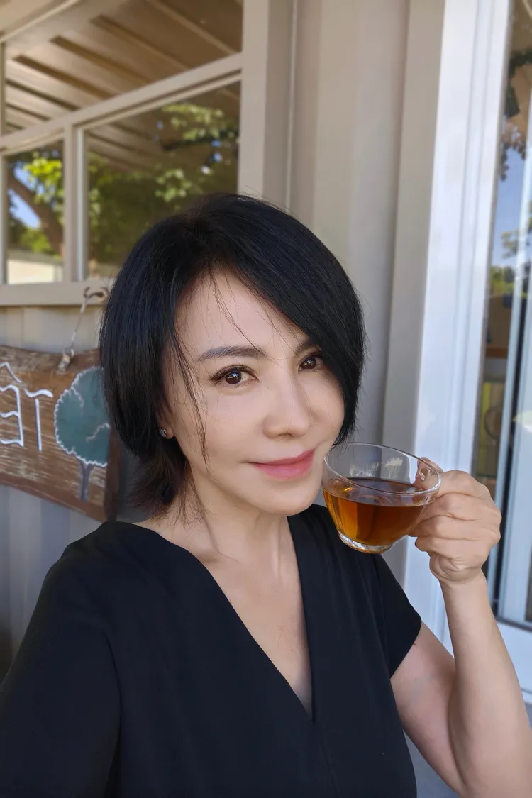 田麗在台東過著閒雲野鶴的生活。田麗工作室提供