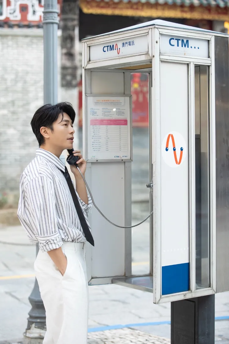 韋禮安新作視覺充滿九0年代復古感。索尼音樂提供