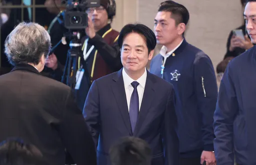 玉山論壇｜對中投資降至3.75％！賴清德：台灣布局AI市場「要組國際隊」