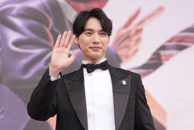 日本男星福士蒼汰現身「2026 GQ Suit Walk」。攝影中心攝