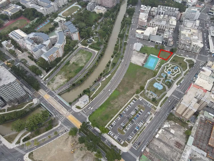 京城是否持續整合河堤段土地，成為此次標售另項重點。高市府地政局提供