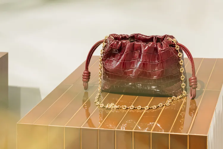 LOEWE 2026春夏系列。品牌提供