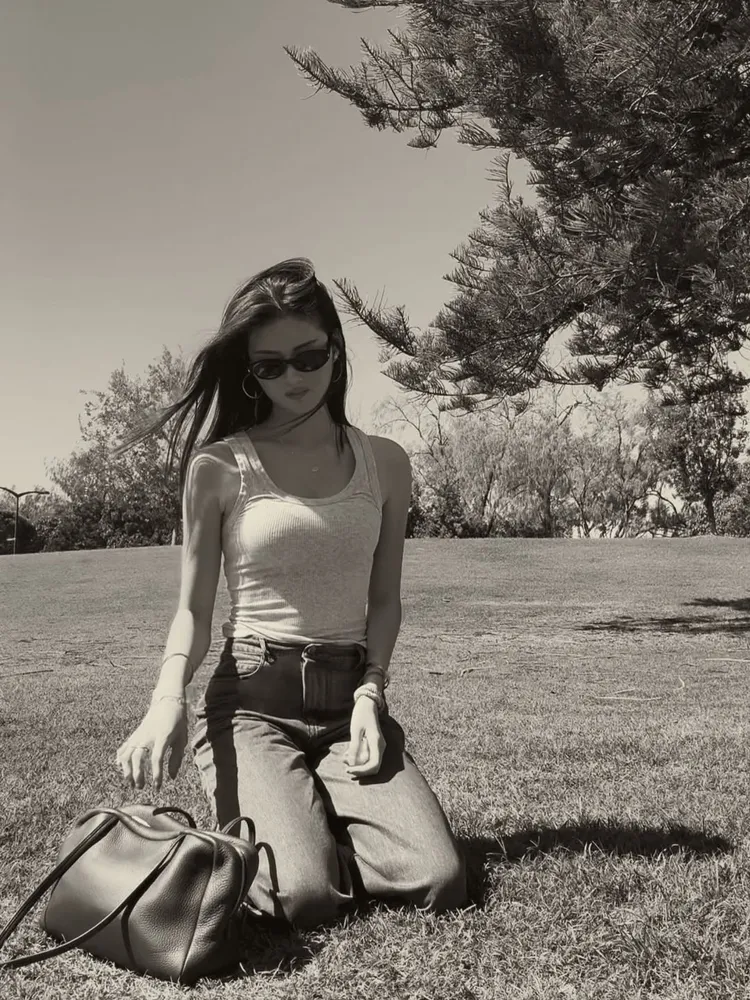 The Row的熱門款式Astra Bowling保齡球包，同樣是廖思惟心頭好。翻攝廖思惟IG