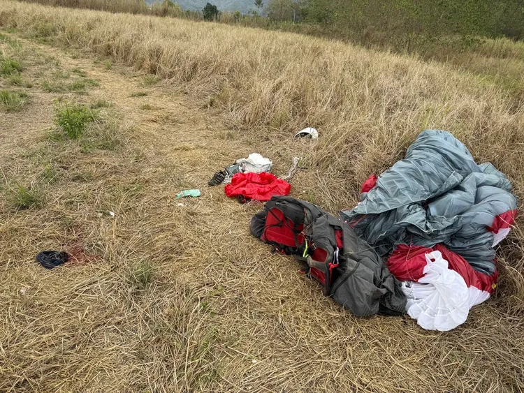 警消到場救援，戴男仍傷重不治。翻攝畫面